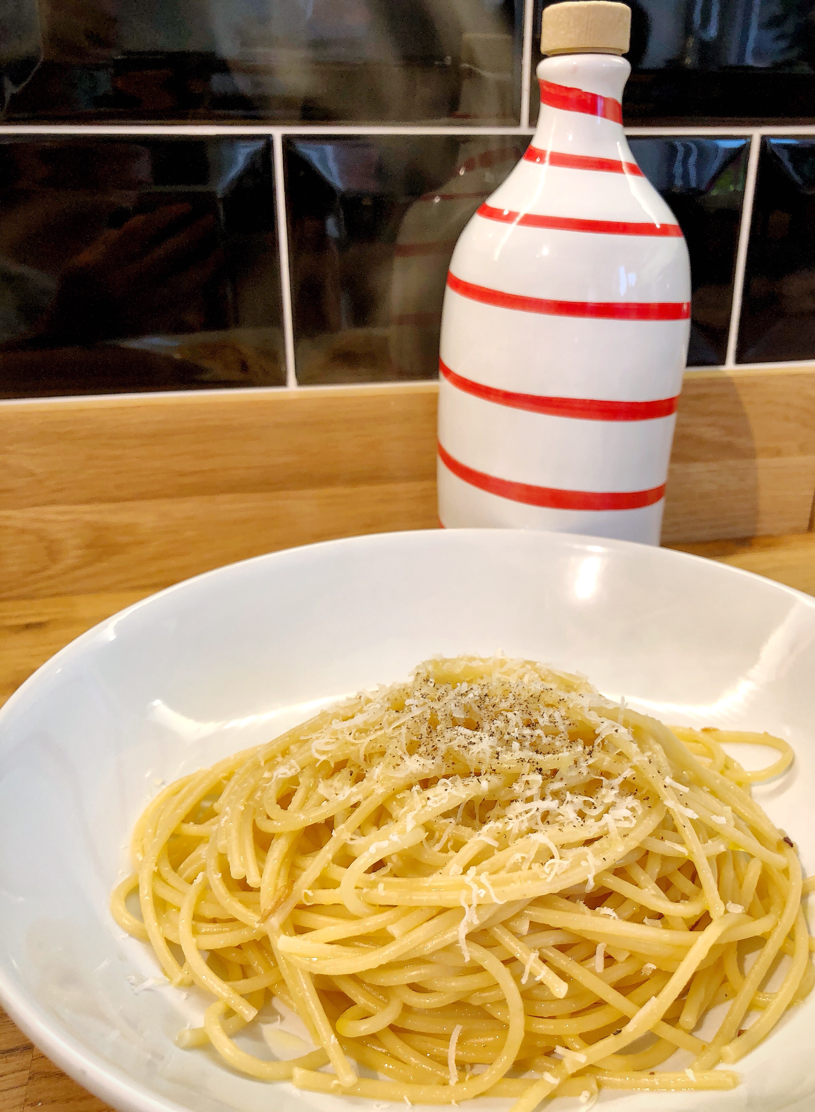 12 Gifts Of Christmas – Pt 4 :- The Pasta / Italian Lover – Gift Ideas from Carmela Serano Hayes and Frantoio Muraglia