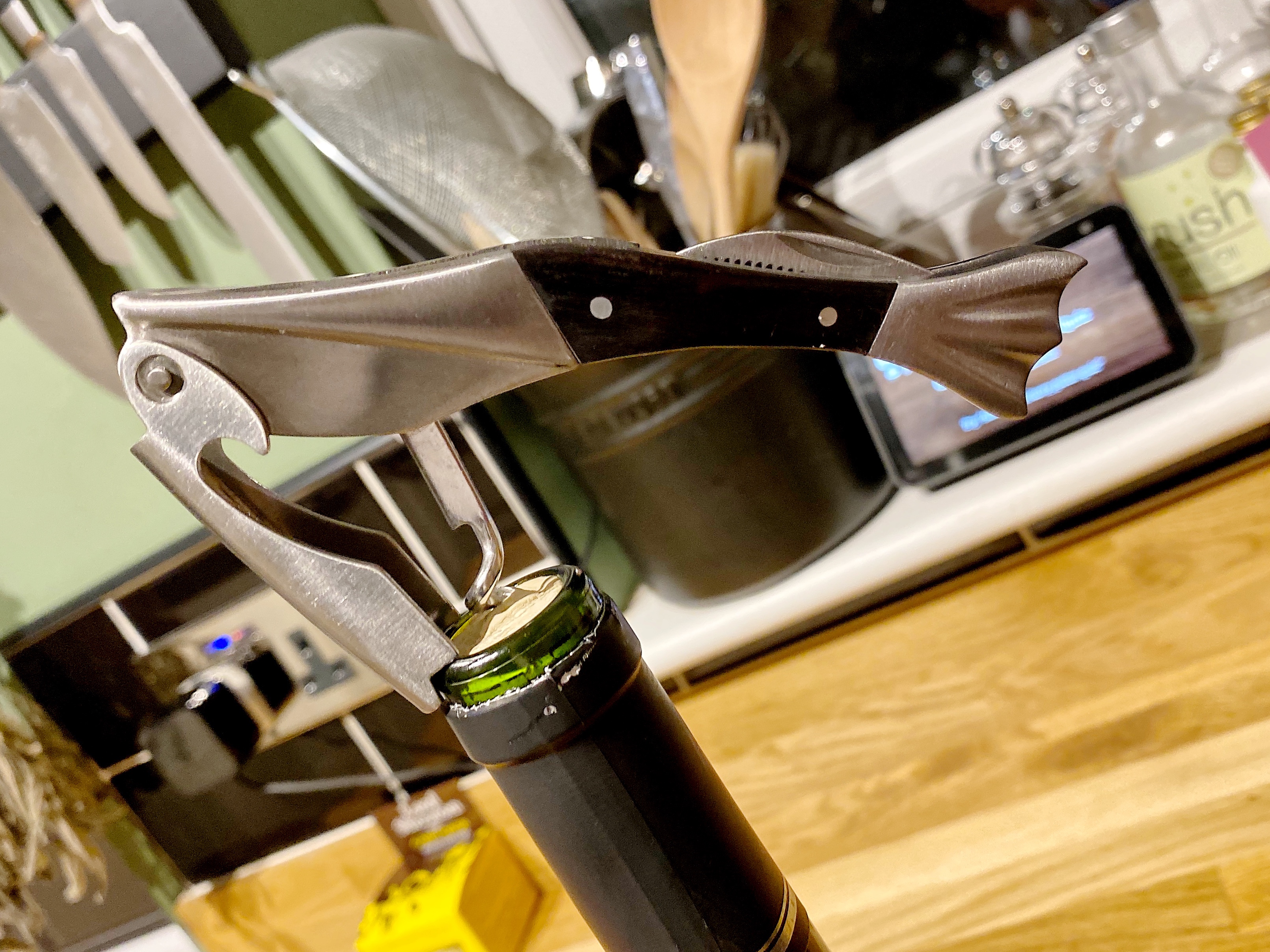 Gift Ideas – Avina Barracuda Wine Opener Gift Set Reviewed