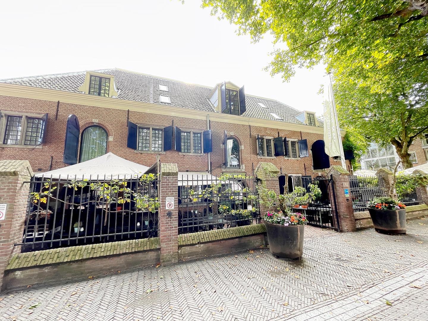 Travel:- The Van Rossum Stadshotel, Woerden